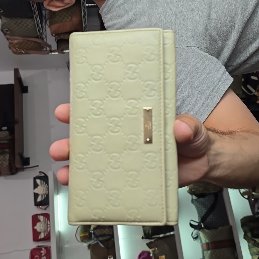 Gucci Light Cream Embossed Wallet